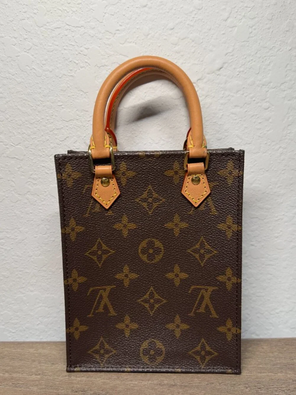 Louis Vuitton Petit Sac Plat M81295 Monogram 2021